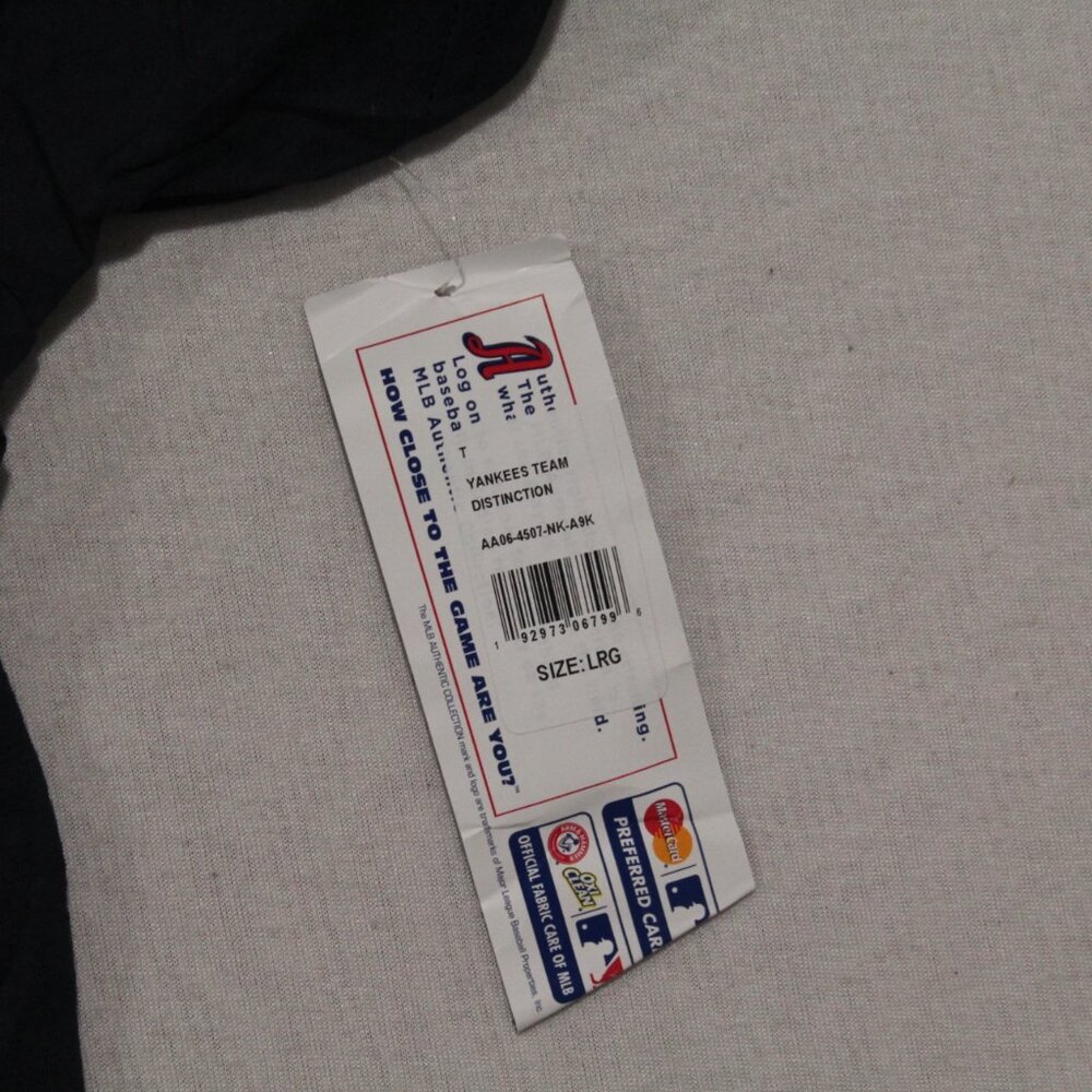 Majestic Authentic New York Yankees Blue Men Tee Shirt Size Large - Picture 5 of 10
